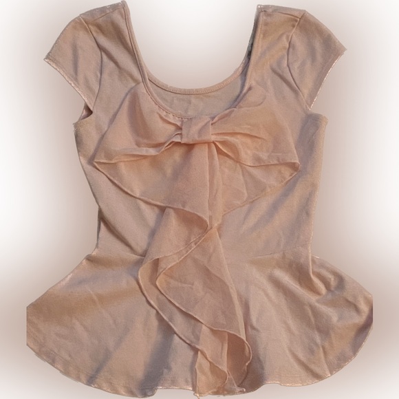 Charlotte Russe Tops - Sleeveless ruffled bow shirt